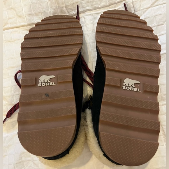SOREL Ainsley Conquest Weatherproof Shearling Lined Cold Weather Boots - Picture 8 of 9